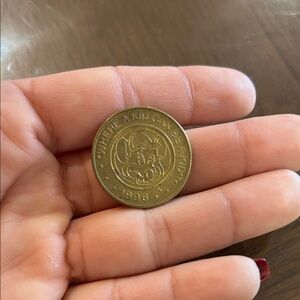 Vintage 1996 Chuck E. Cheese Token